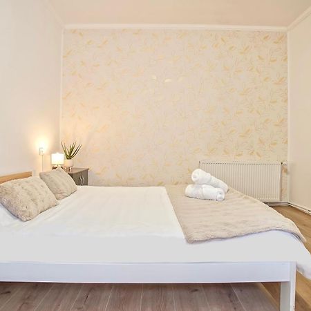 Comfort Apartment Baritiu Braşov Esterno foto